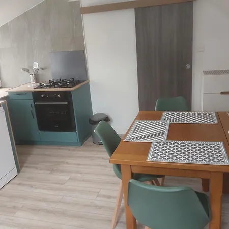 Casa vacanze Domaine De Lesvaniel *